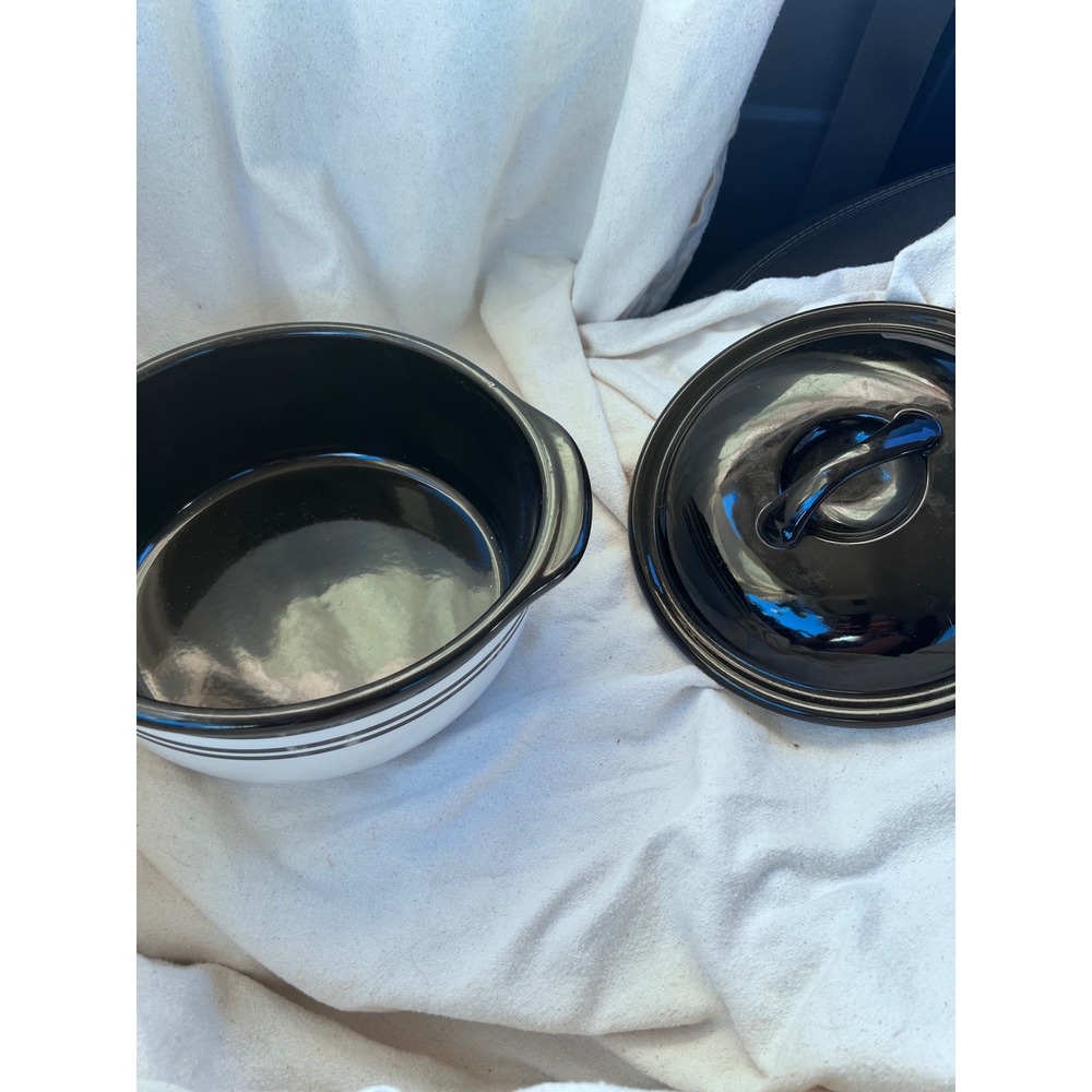 Modern Unisex Corelle Coordinates Casserole Dish 2.5qt White Black
